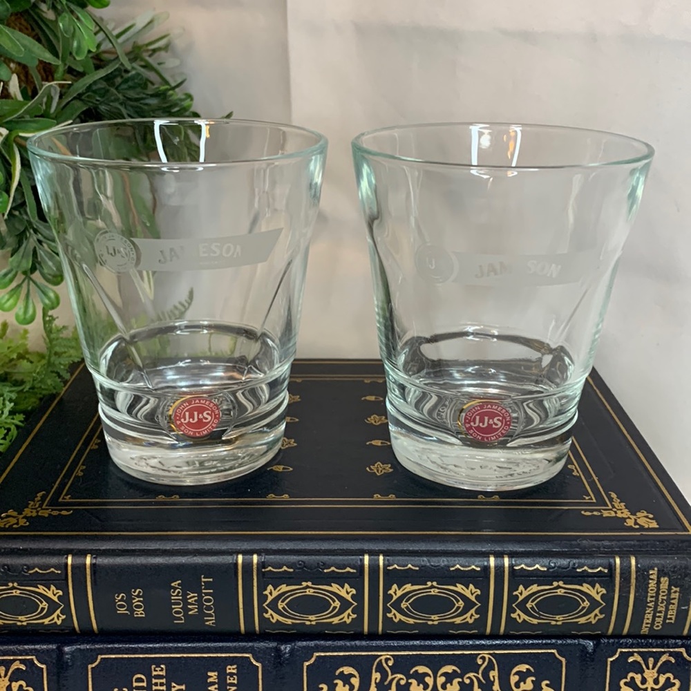Vintage Jameson Irish Whiskey red label whiskey / lowball/ rocks barware glasses